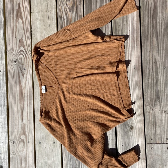 Cute cropped sweater - Picture 2 of 3